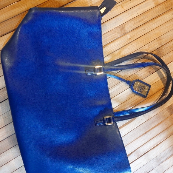 Ralph Lauren Tote - Picture 9 of 14